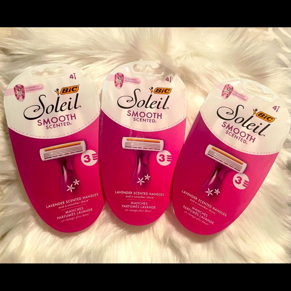 3 packs of Women’s Bic Soleil Razors